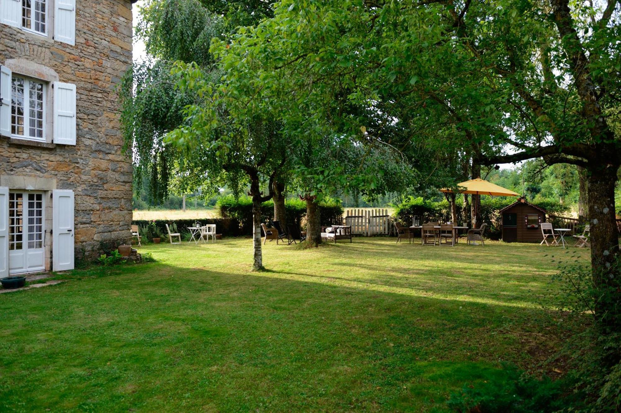 Maison D'Hotes La Singuliere Sévérac-le-Château Eksteriør billede
